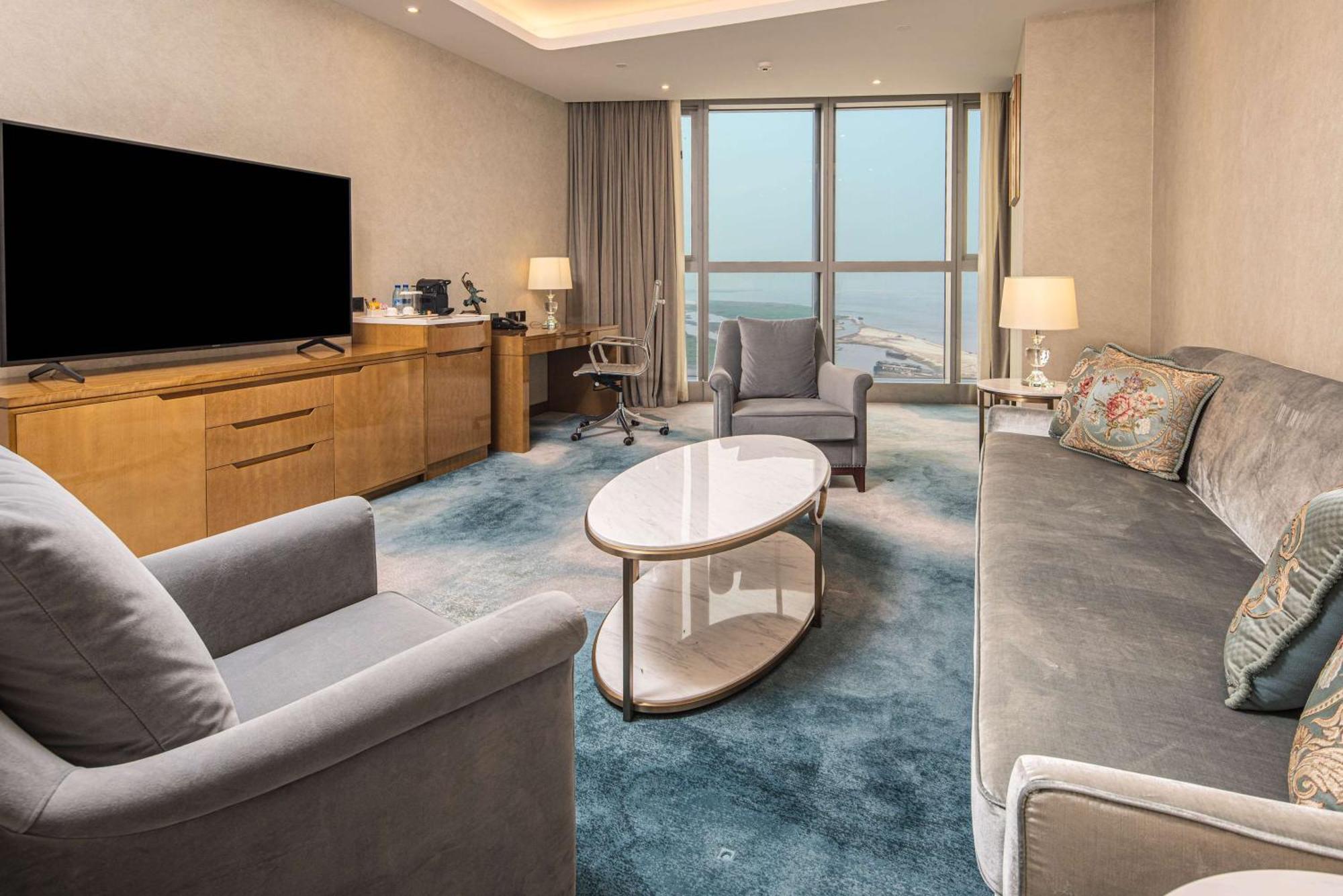 Hilton Brazzaville Les Tours Jumelles Hotel & Residences Екстериор снимка